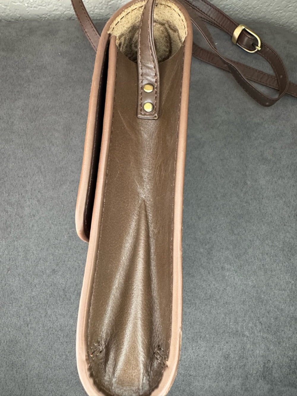 Tooled Western Style Crossbody Bag Brown Faux Leather Small Festival Purse Boho - Picture 5 of 11